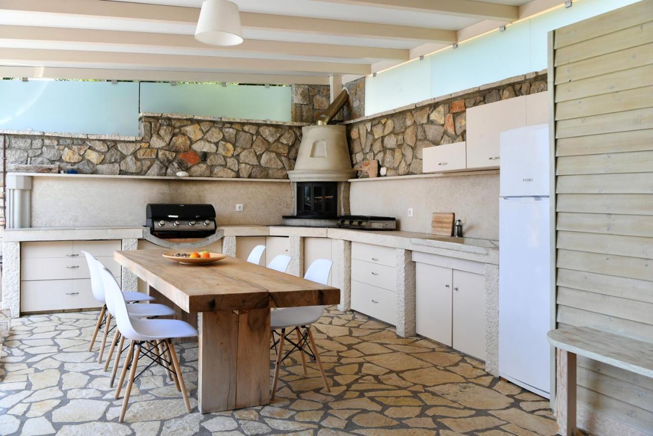 Villa Christianna Studios Ayios Nikitas Ngoại thất bức ảnh