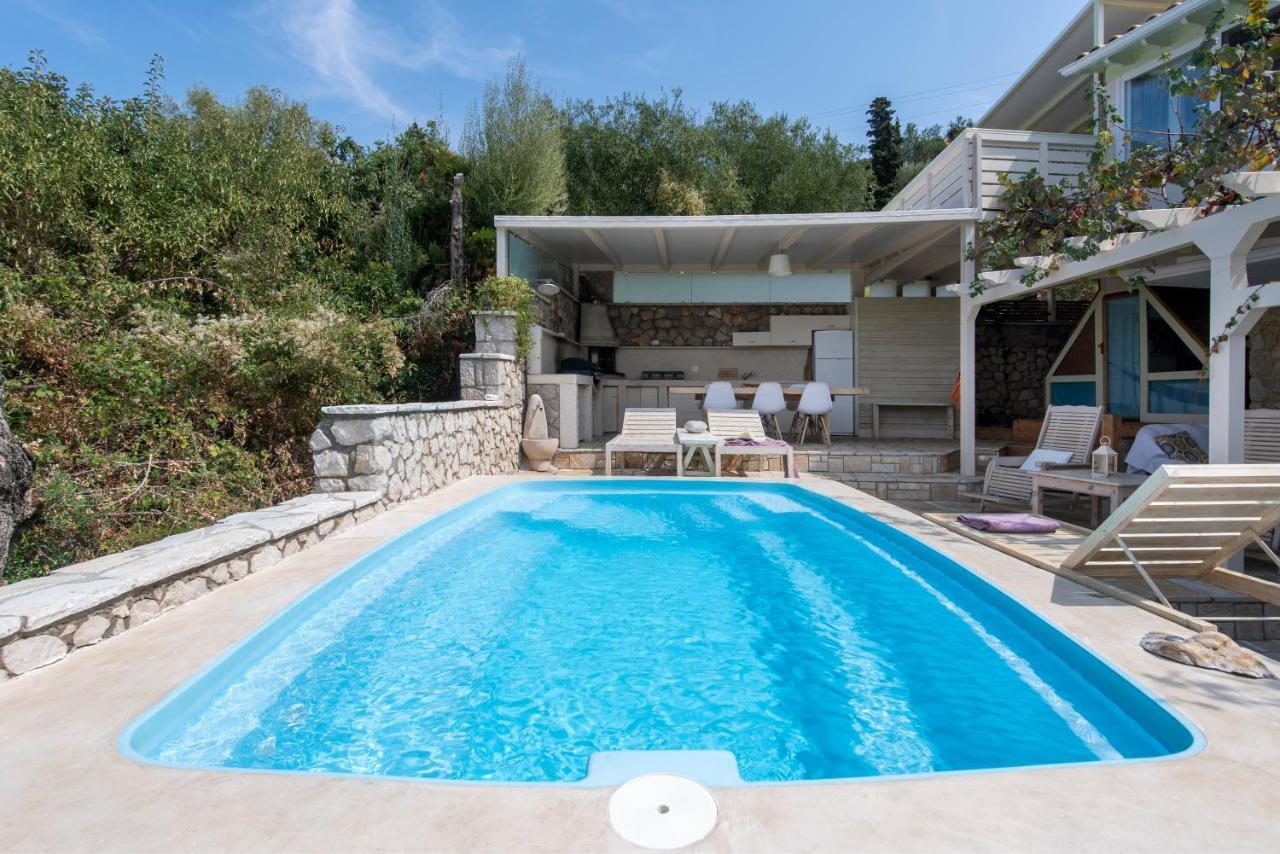 Villa Christianna Studios Ayios Nikitas Ngoại thất bức ảnh