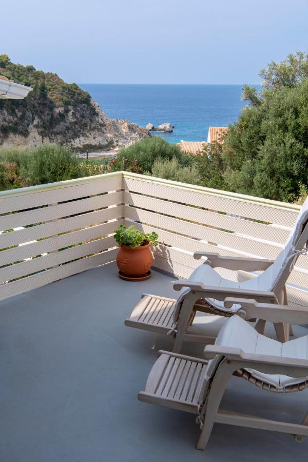 Villa Christianna Studios Ayios Nikitas Ngoại thất bức ảnh