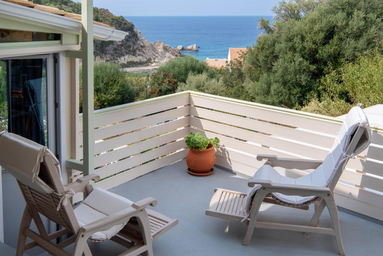 Villa Christianna Studios Ayios Nikitas Ngoại thất bức ảnh