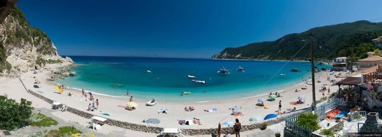 Villa Christianna Studios Ayios Nikitas Ngoại thất bức ảnh