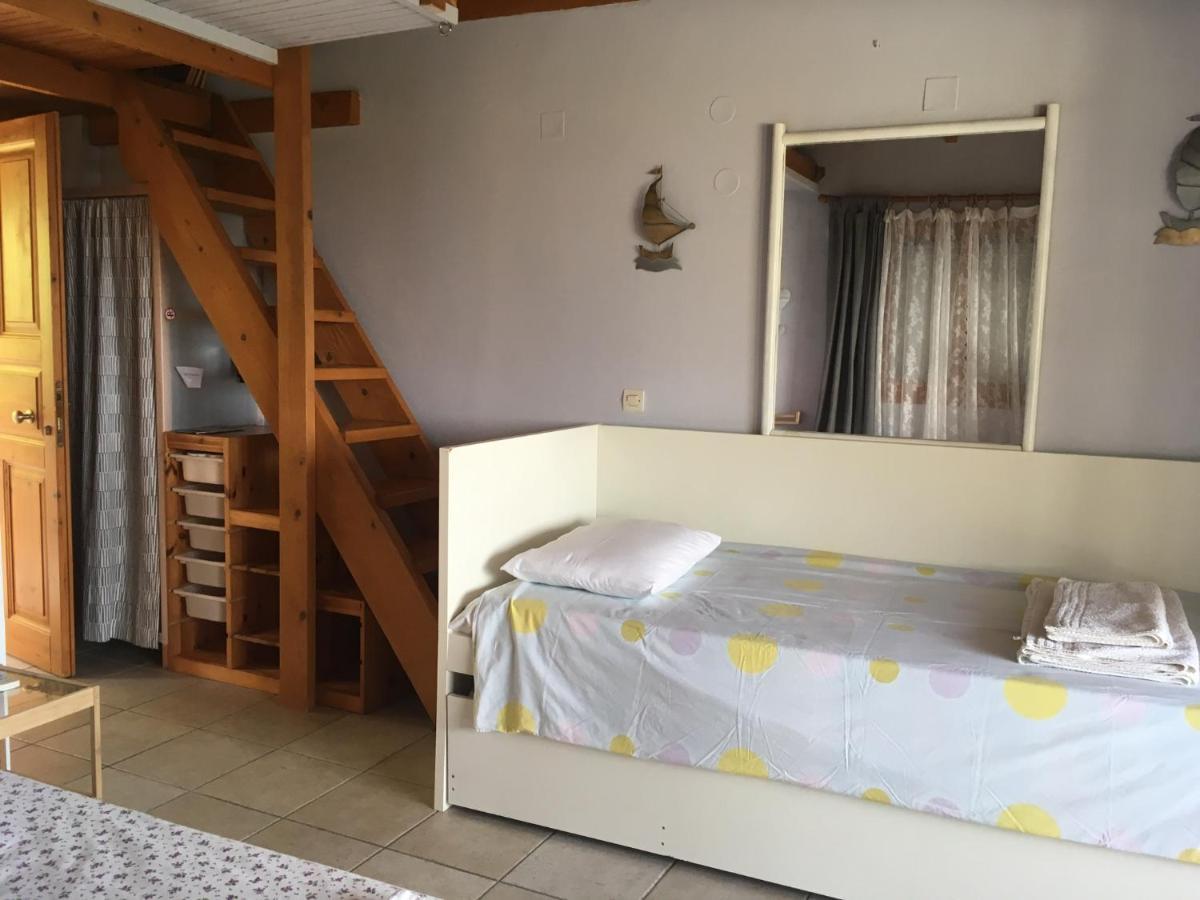 Villa Christianna Studios Ayios Nikitas Ngoại thất bức ảnh