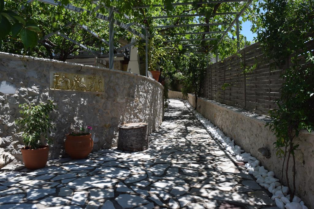 Villa Christianna Studios Ayios Nikitas Ngoại thất bức ảnh