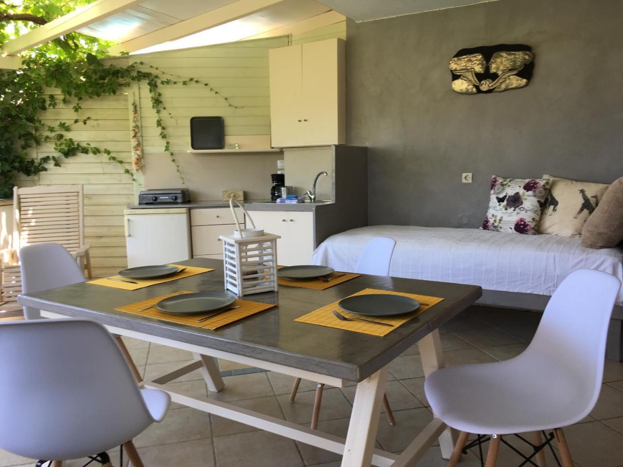 Villa Christianna Studios Ayios Nikitas Ngoại thất bức ảnh